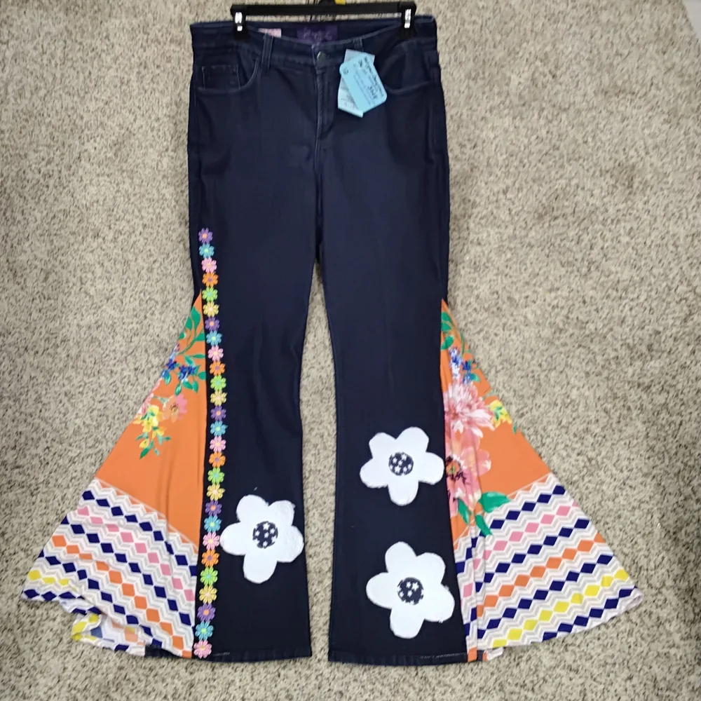 3828 Size 12 Not Your Daughters Jeans Colorful Floral Flare Women's Jeans - Picture 1 of 6